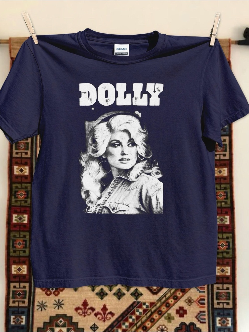 DOLLY Parton Legend Graphic T-shirt